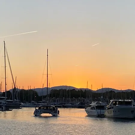 Apartamento La Vie Est Belle *